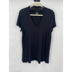 American Eagle shirt